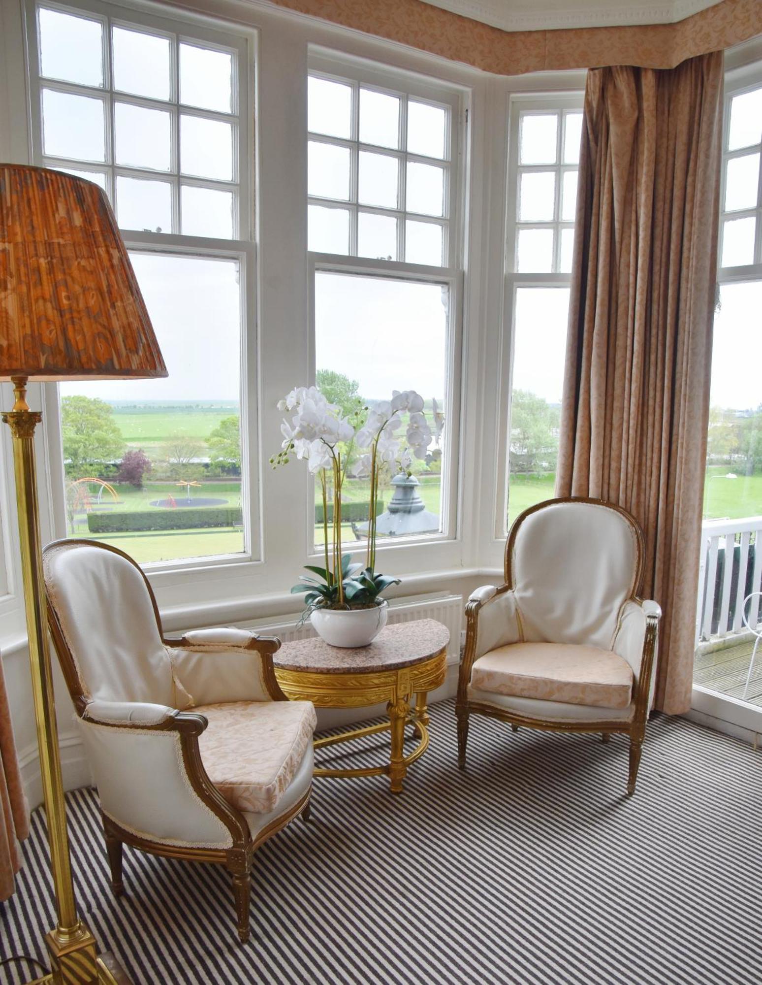 The Lookout Rye Hotell Eksteriør bilde